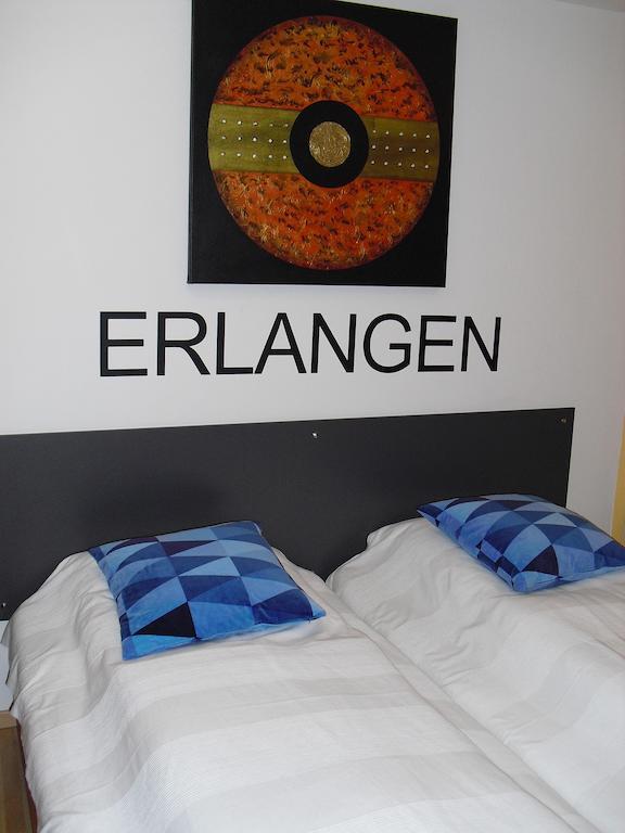 Apartamento Studio A Am Burgberg Erlangen Habitación foto